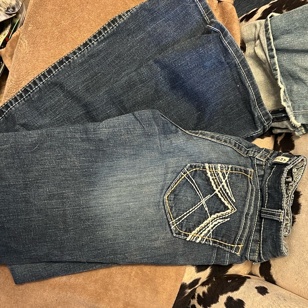 Women’s Ariat Jeans see pics 27r
